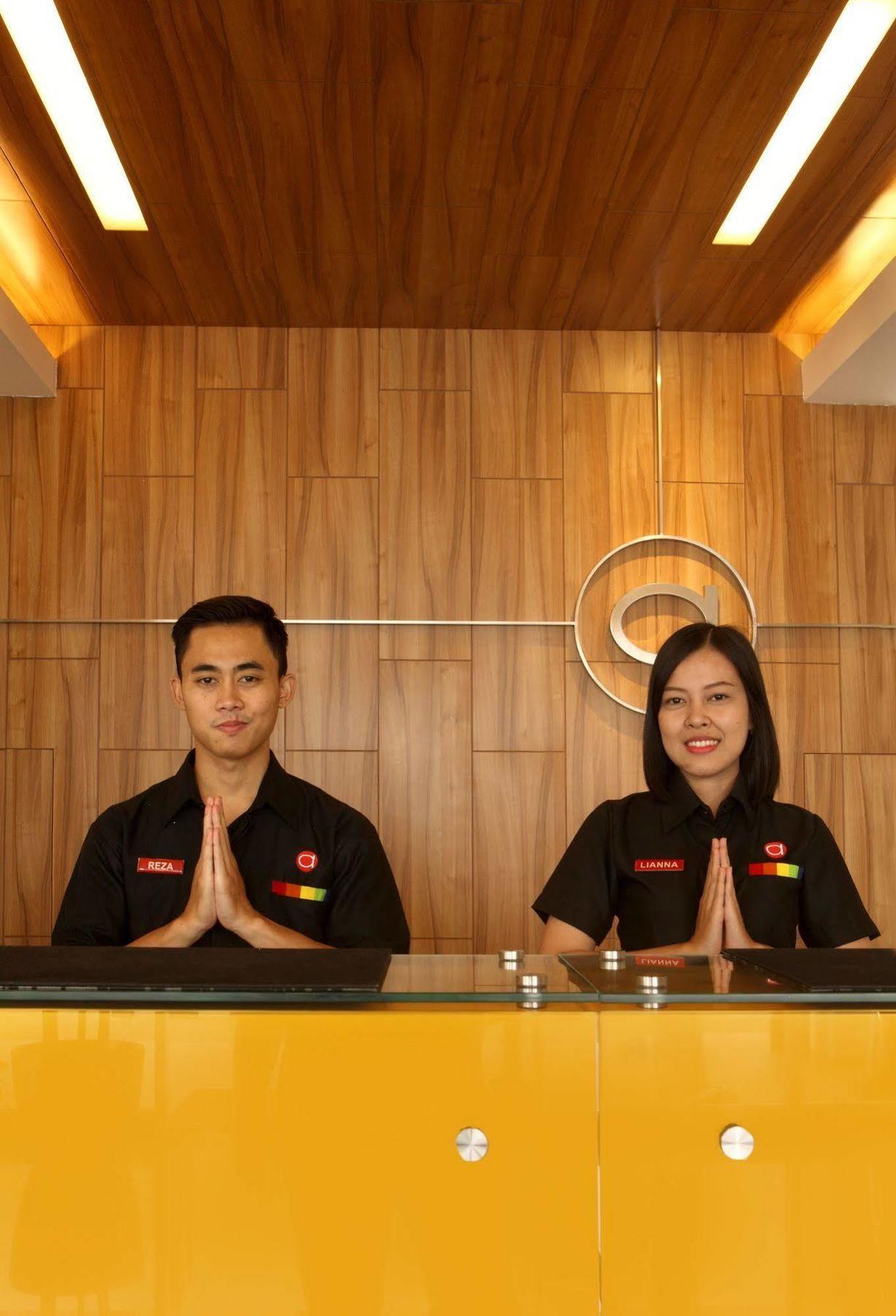 Amaris Hotel Serpong Tangerang Экстерьер фото